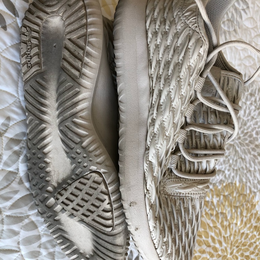 Mens adidas tubular shadow shoes us 9